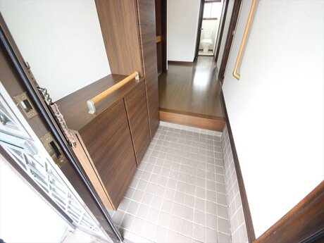 富山市上冨居2丁目　中古住宅