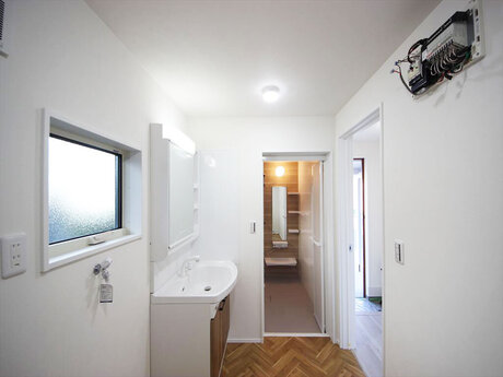 富山市古志町3丁目　中古住宅