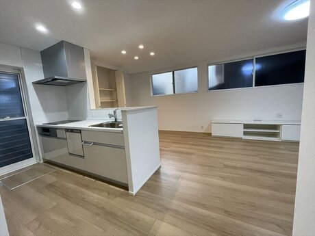 富山市高園町　新築住宅