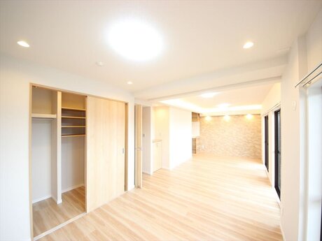 富山市窪本町　中古マンション