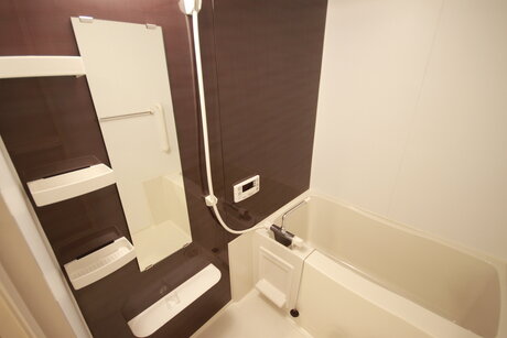 富山市秋吉　ボヌール