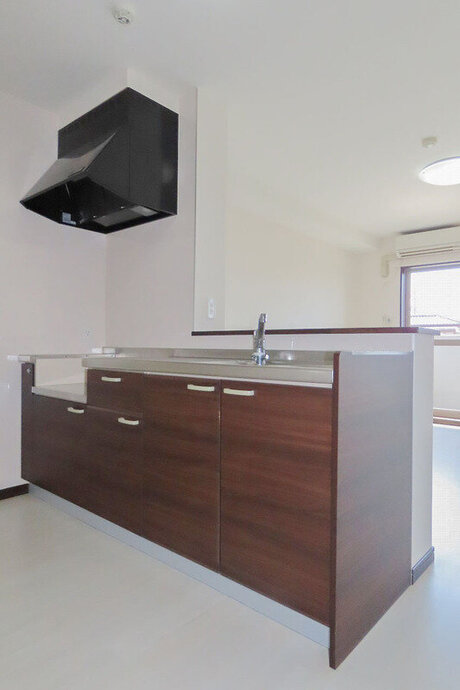 富山市本郷町　ハートフル　花梨