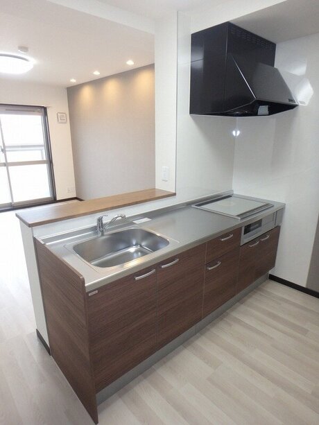 富山市山室　SIRIUS