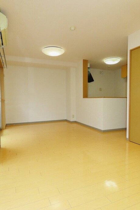 富山市本郷町5区　プランドール